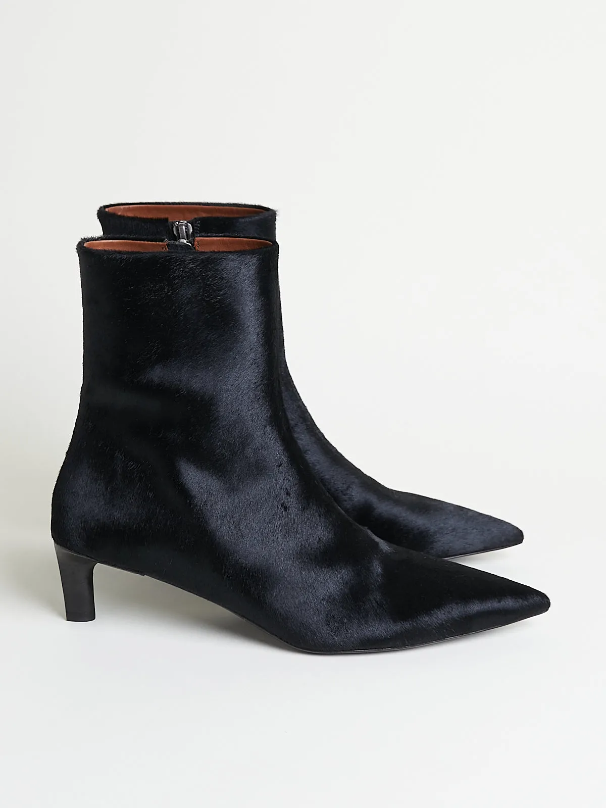 Aculeo Ankle Boot in Black