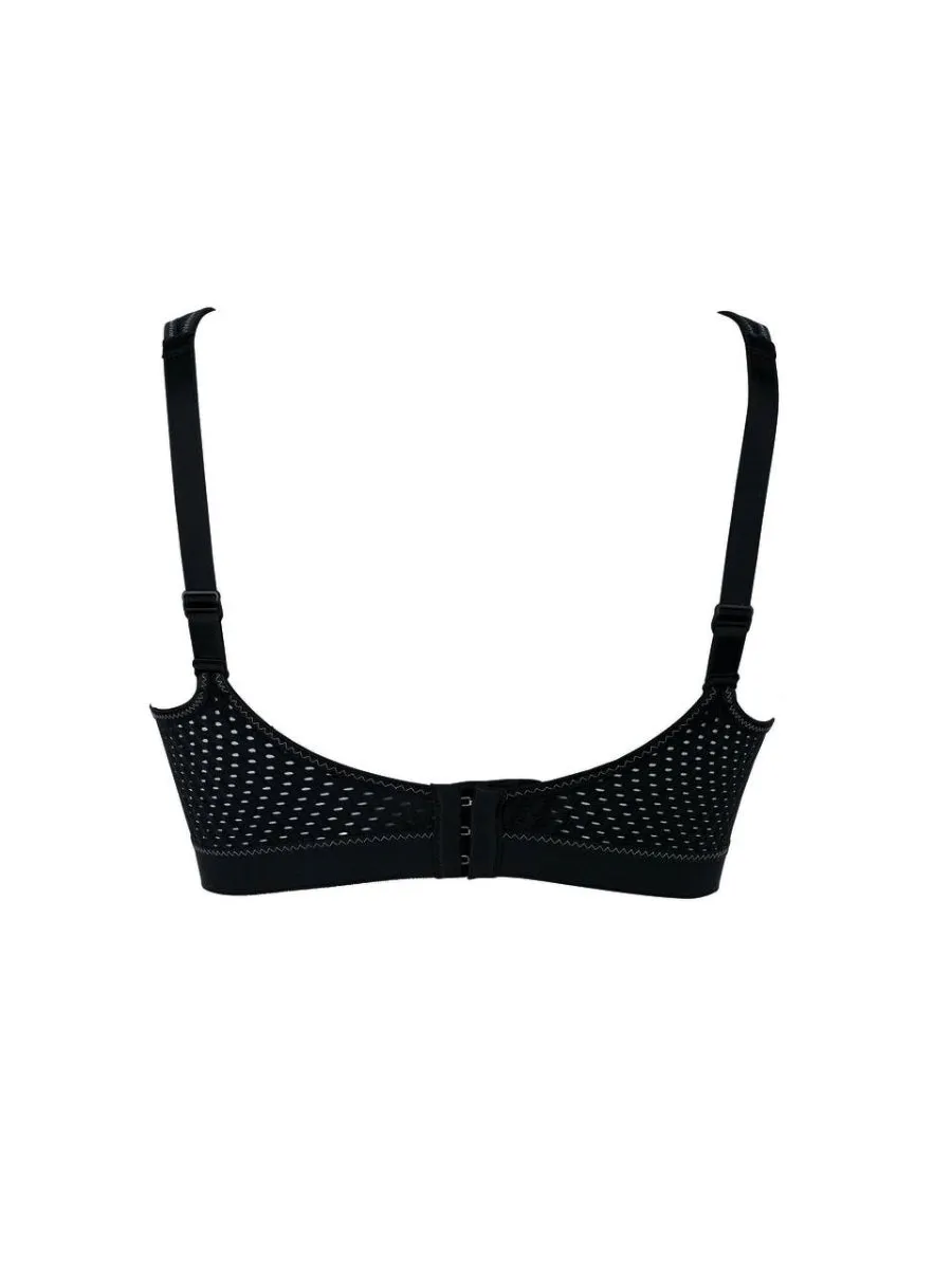 Air Control Moulded Sports Bra - Black