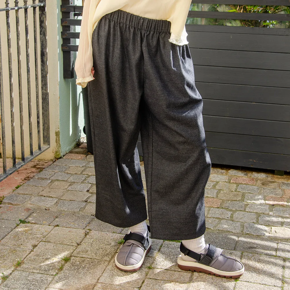 Apuntob Fine Virgin Wool Wide Pants