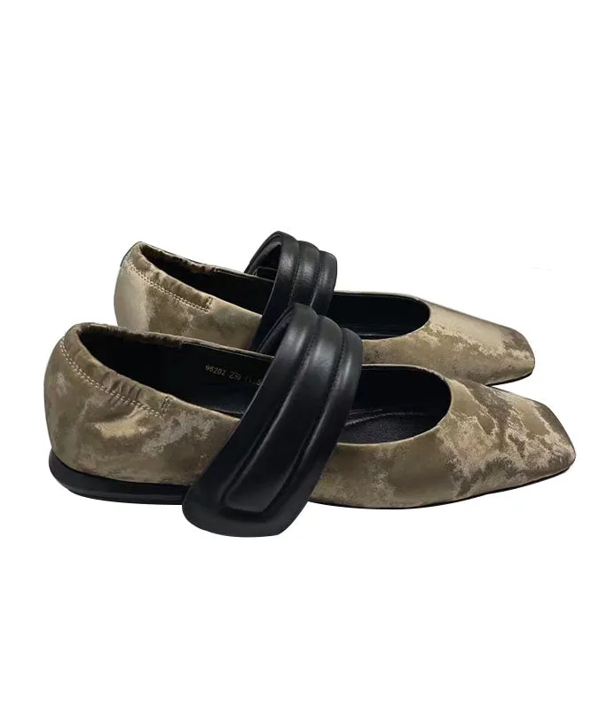 Beautiful Khaki Flat Shoes Stylish Splicing Buckle Strap