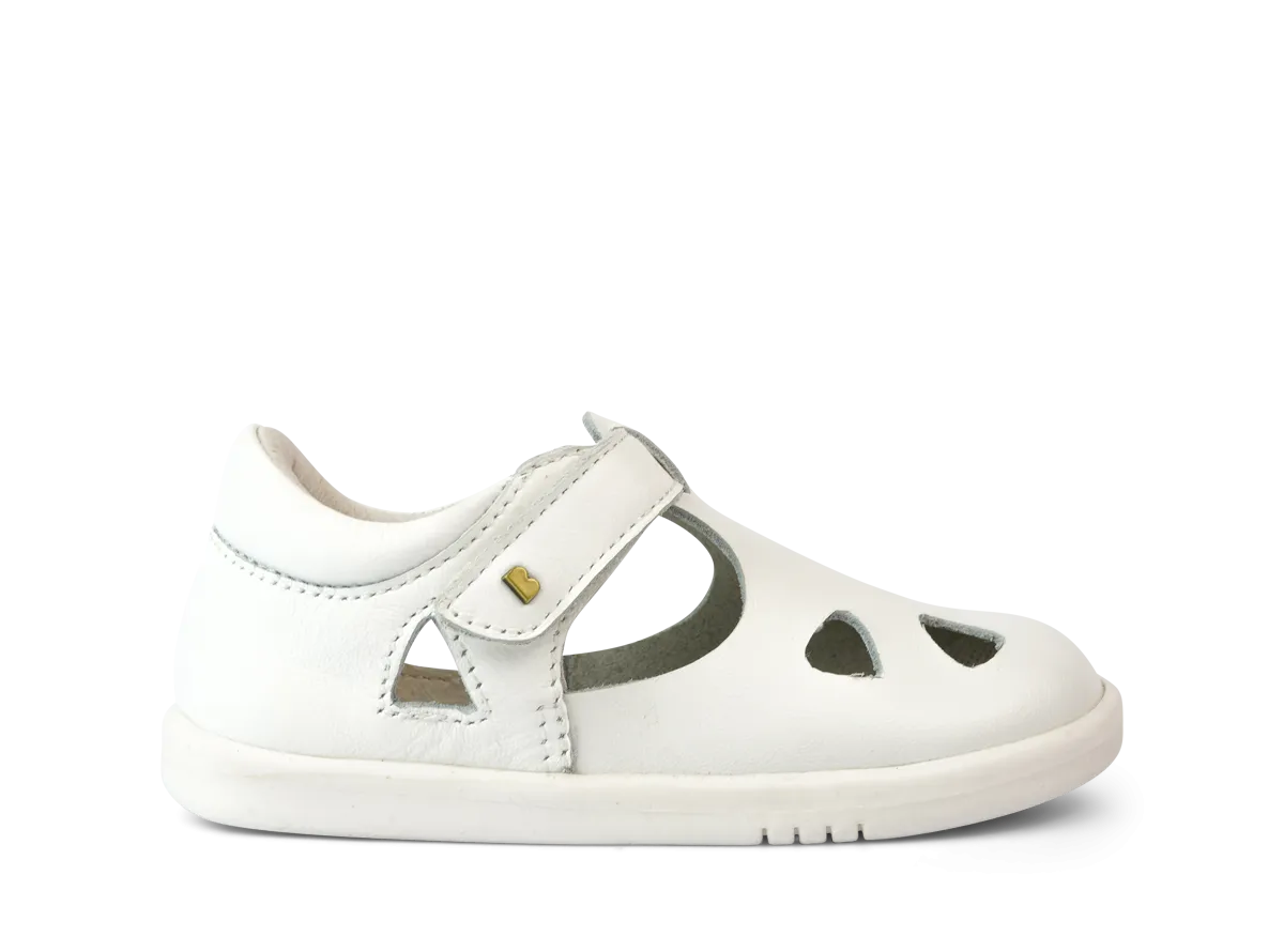 Bobux Zap Boys Girls White Summer Shoe