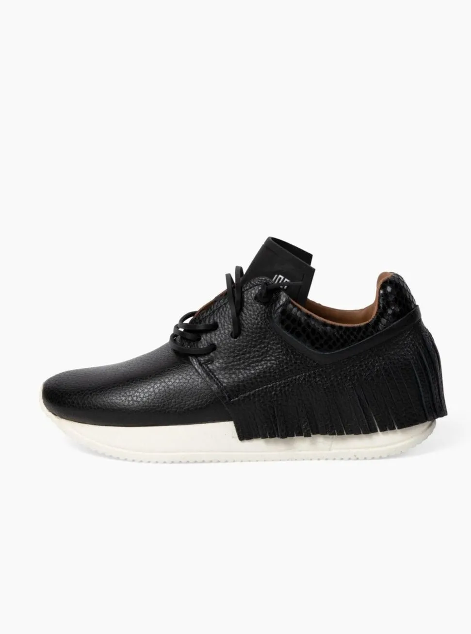 Esseutesse Leather Fringe Sneaker - Black