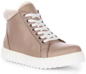 Justinreess England Leona In Taupe For Women