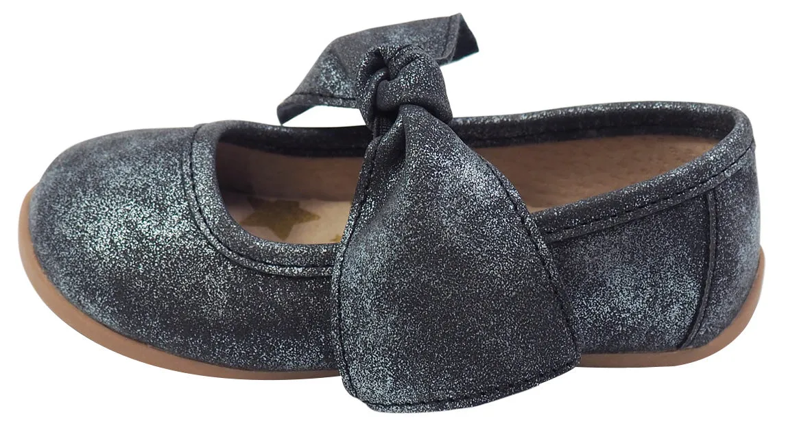 Livie & Luca Girl's Mary Jane with Light Gold Trim, Black Luster