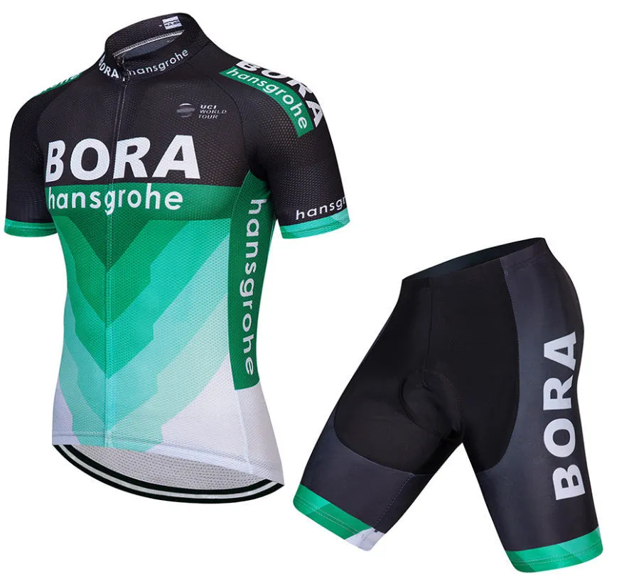 Mountain bike jersey and shorts - comfortable &amp; stylish