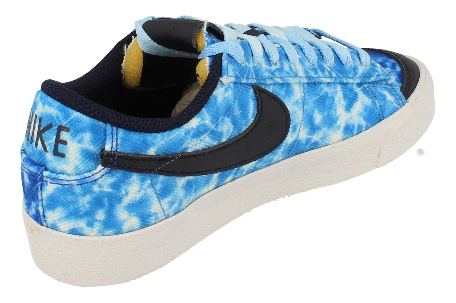 Nike Womens Blazer Low 77 Trainers Dm3038 400