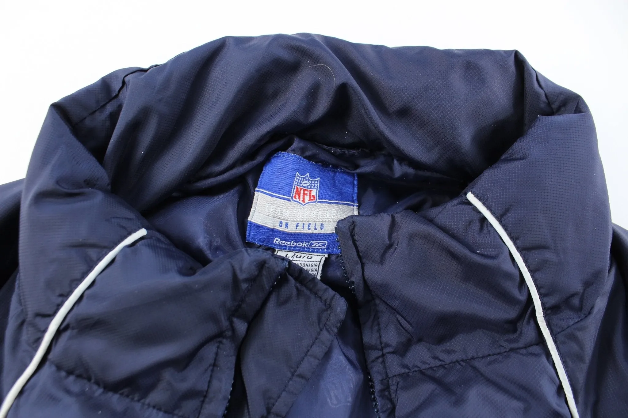 Reebok Embroidered Logo Dallas Cowboys Puffer Jacket