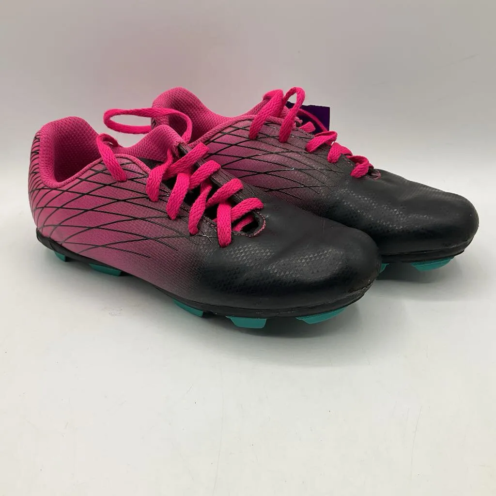 Size 1Y: DSG Pink & Black Lace-up Soccer Cleats