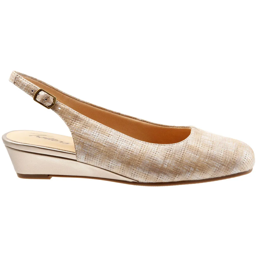 Trotters Lenore Sand Beige Multi Leather (Women's)