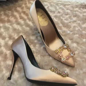 Uniwim Luxury Rhinestone Pointed Toe Stiletto Heel Women Satin Designer Dress Shoes Ladies Elegant Crystal Wedding Bridal Shoes Pumps