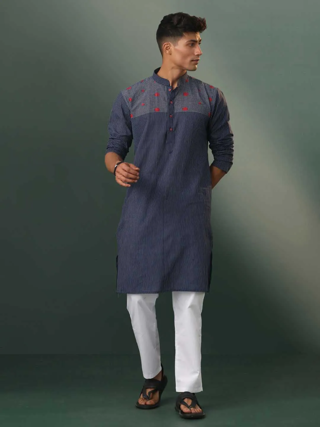 VASTRAMAY Navy Blue Striped Kurta Pyjama