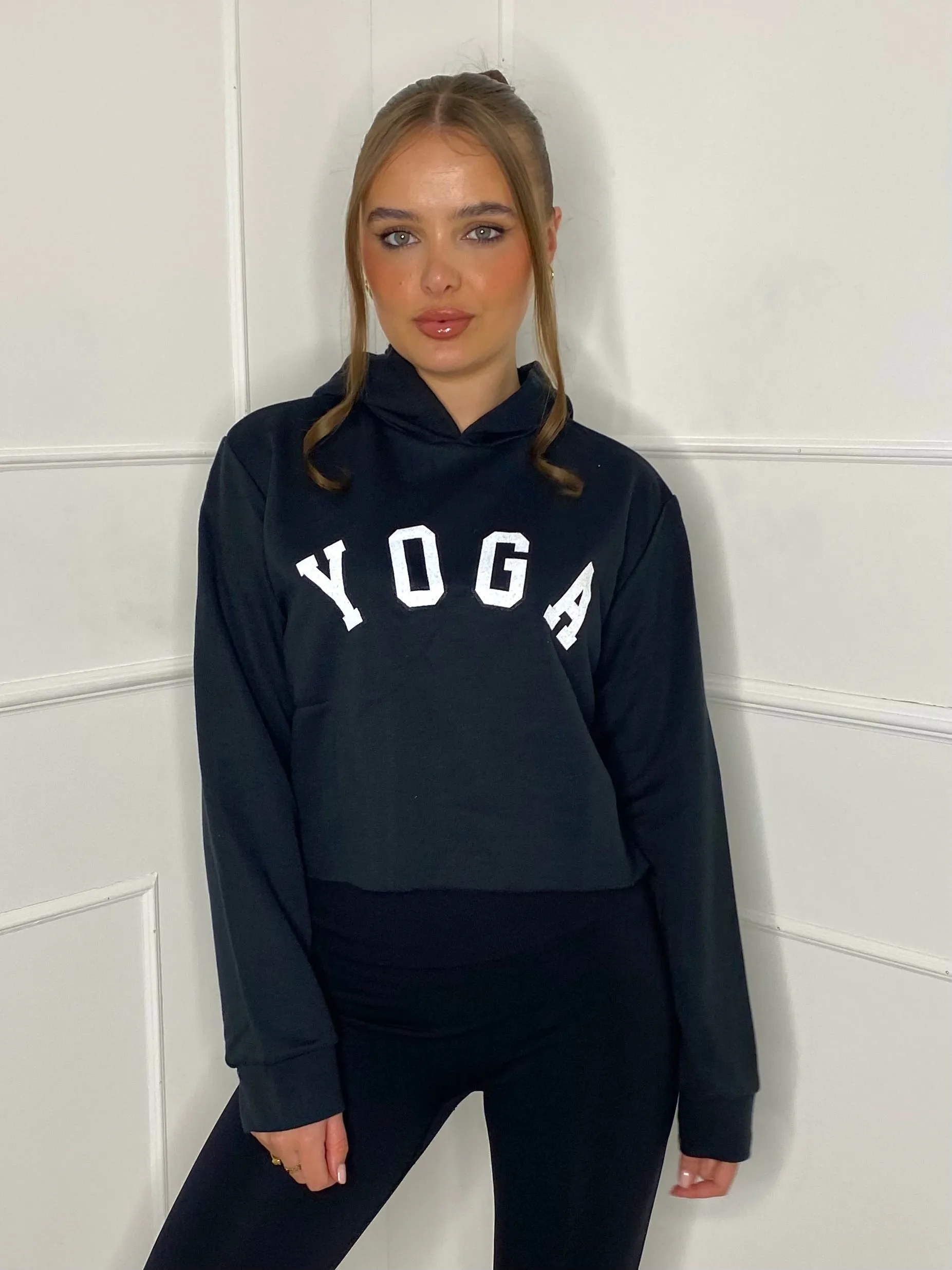 Yoga Print Cropped Hoodie - Black